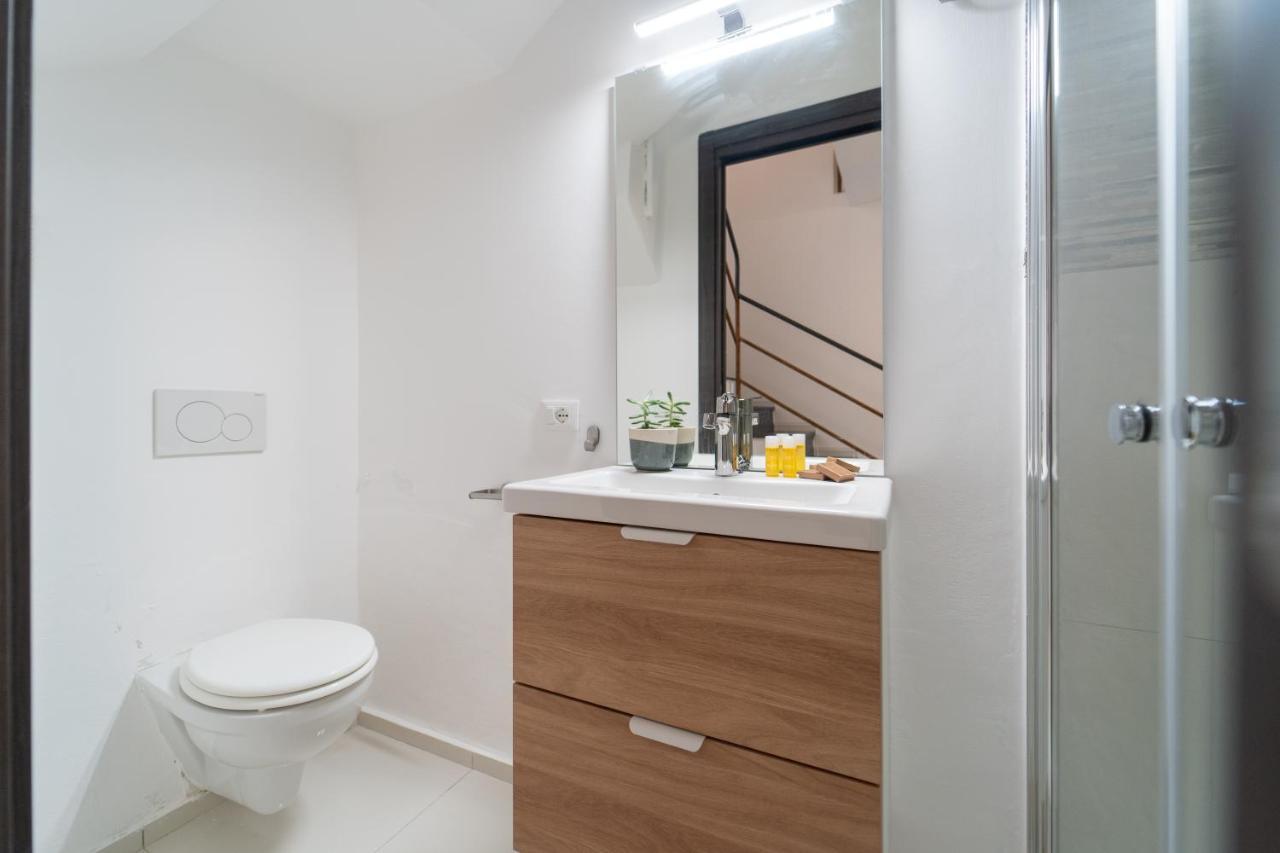 Antico Mercato Di Ortigia Lovely Apartment Syracuse Bagian luar foto