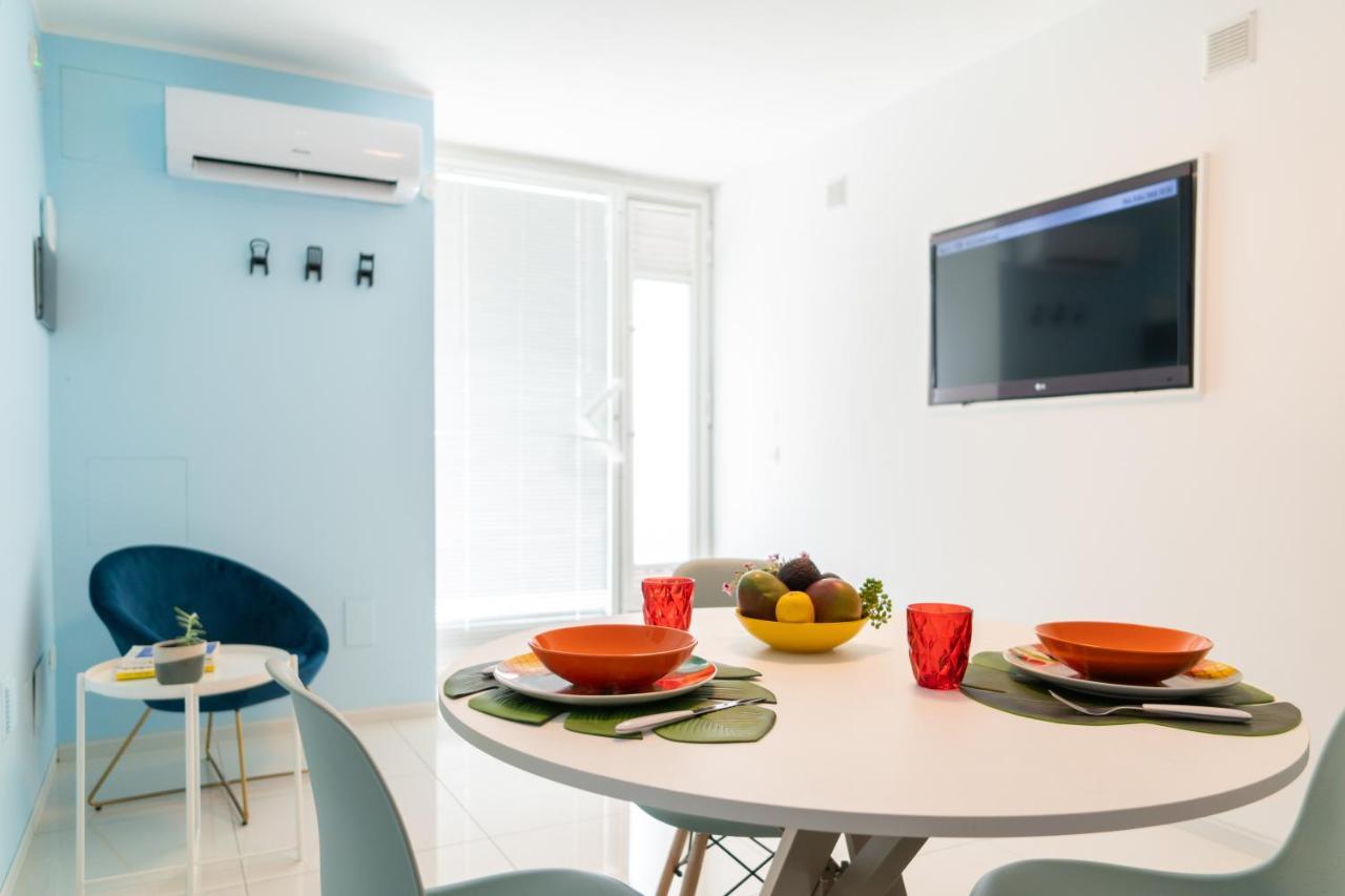 Antico Mercato Di Ortigia Lovely Apartment Syracuse Bagian luar foto